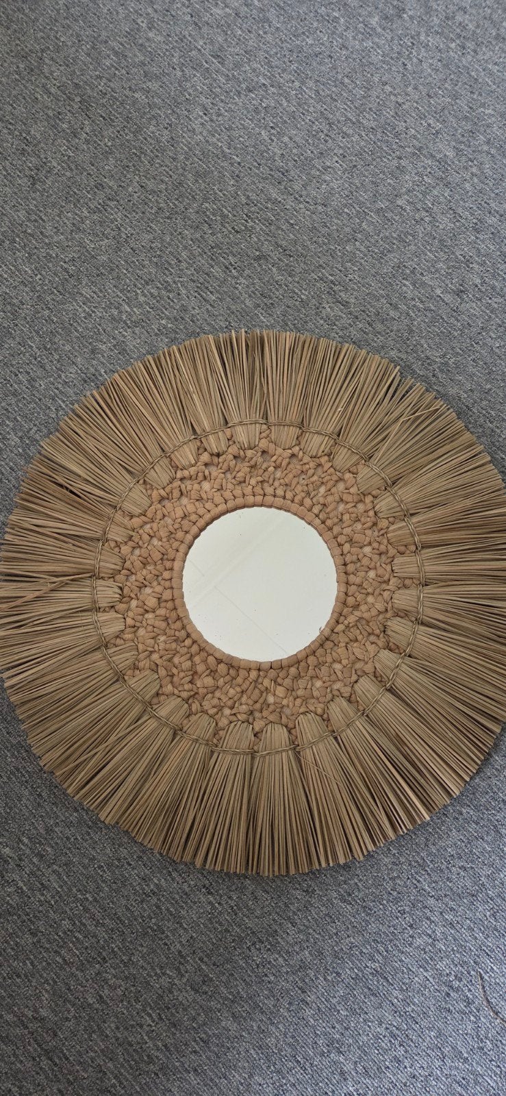 Decoratieve spiegel met raffia rand, nieuw uit Bali, Minder dan 50 cm, Rond, Nieuw, Ophalen of Verzenden