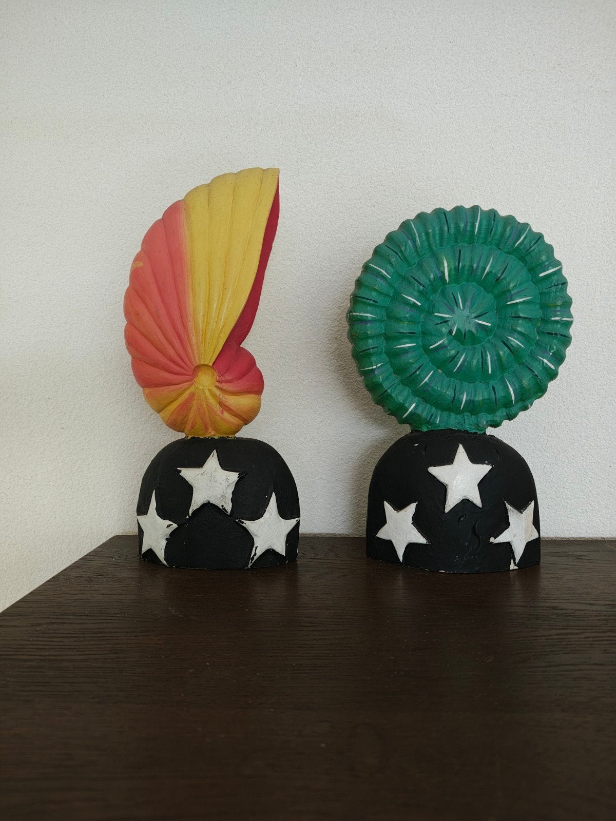 2 vintage houten schelp sculpturen  Anna Erfvelund, Ophalen of Verzenden