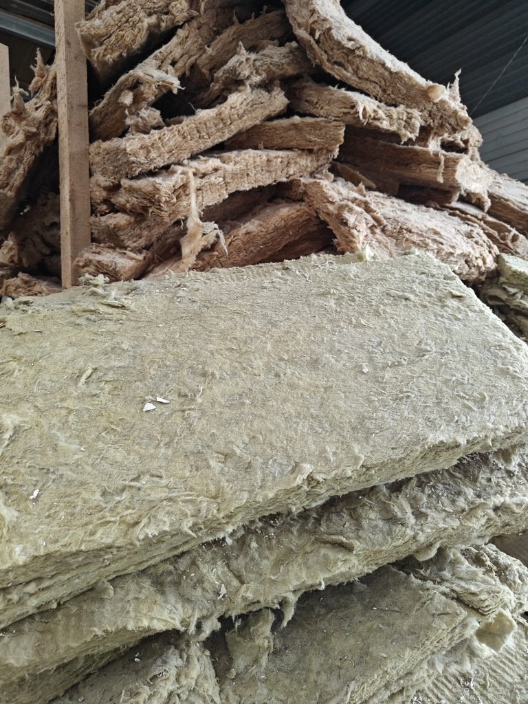 isolatie materiaal glaswol steenwol bijna gratis, 4 tot 8 cm, Gebruikt, Minder dan 5 m², Glaswol