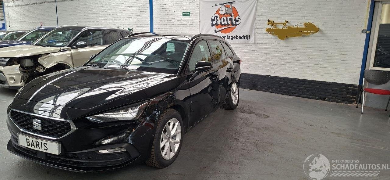 SEAT Leon Leon Sportstourer 2.0 TDI Style Business Intense, Auto diversen, Zwart, Stationwagon, Service@seat.de, 1968 cc