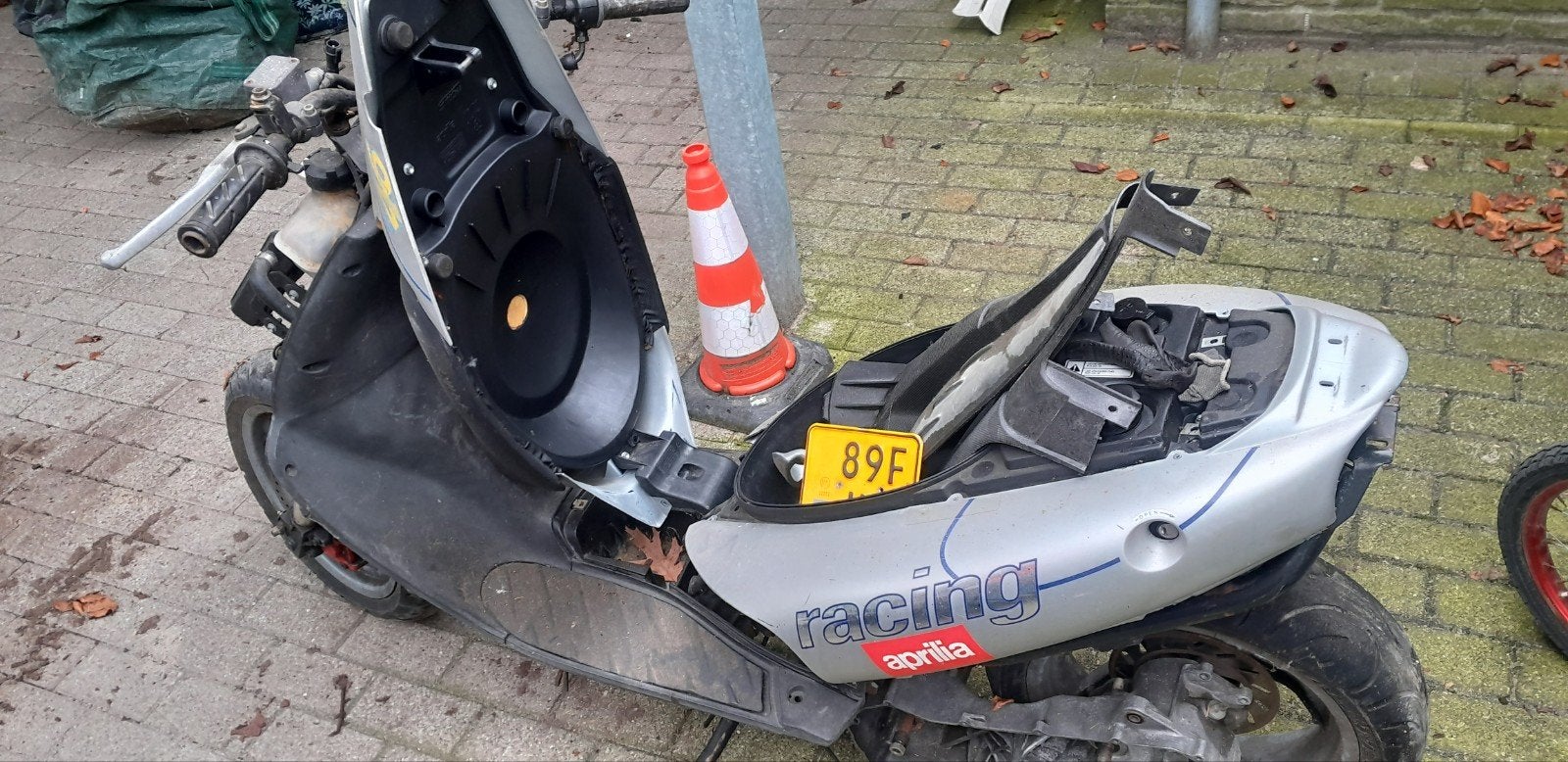 Aprilia sr 50 valerossi met kenteken., Ophalen, Eén persoon, Overige typen