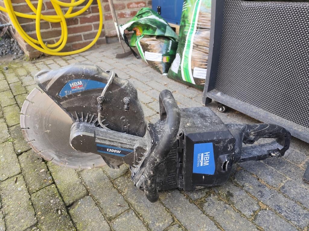 HBM Doorslijper 2x20V 300mm (exclusief accu's), Gebruikt, 70 mm of meer, Overige typen, HBM
