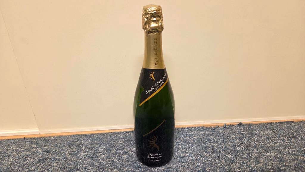Spirit of Schengen – Cuvée Brut, Ophalen of Verzenden, Nieuw, Frankrijk, Champagne