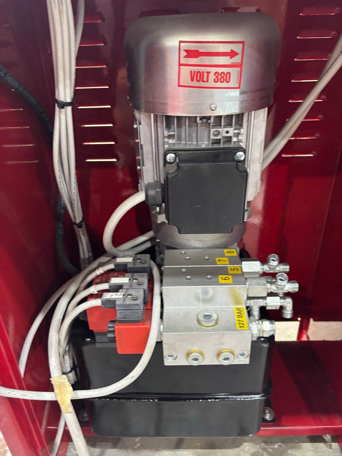 hydrauliekpomp en cilinder slangen - Nieuwstaat, Ophalen