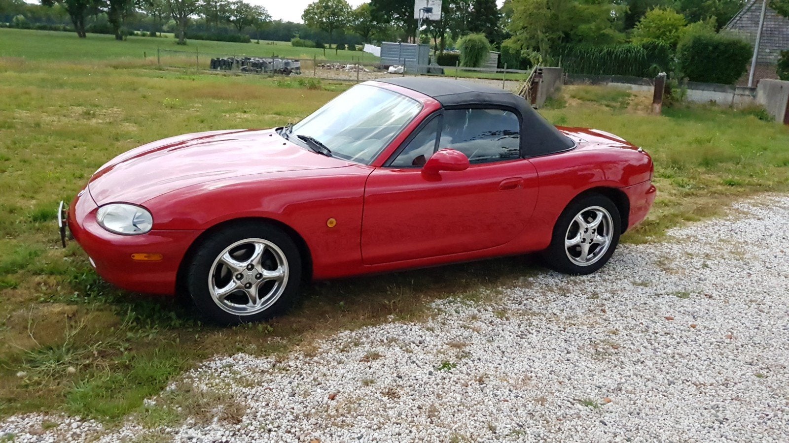 Mazda MX-5 1.8 I 1999 Rood, Auto's, Mazda, Particulier, MX-5, Benzine, Cabriolet, Handgeschakeld, Geïmporteerd, Rood, Achterwielaandrijving