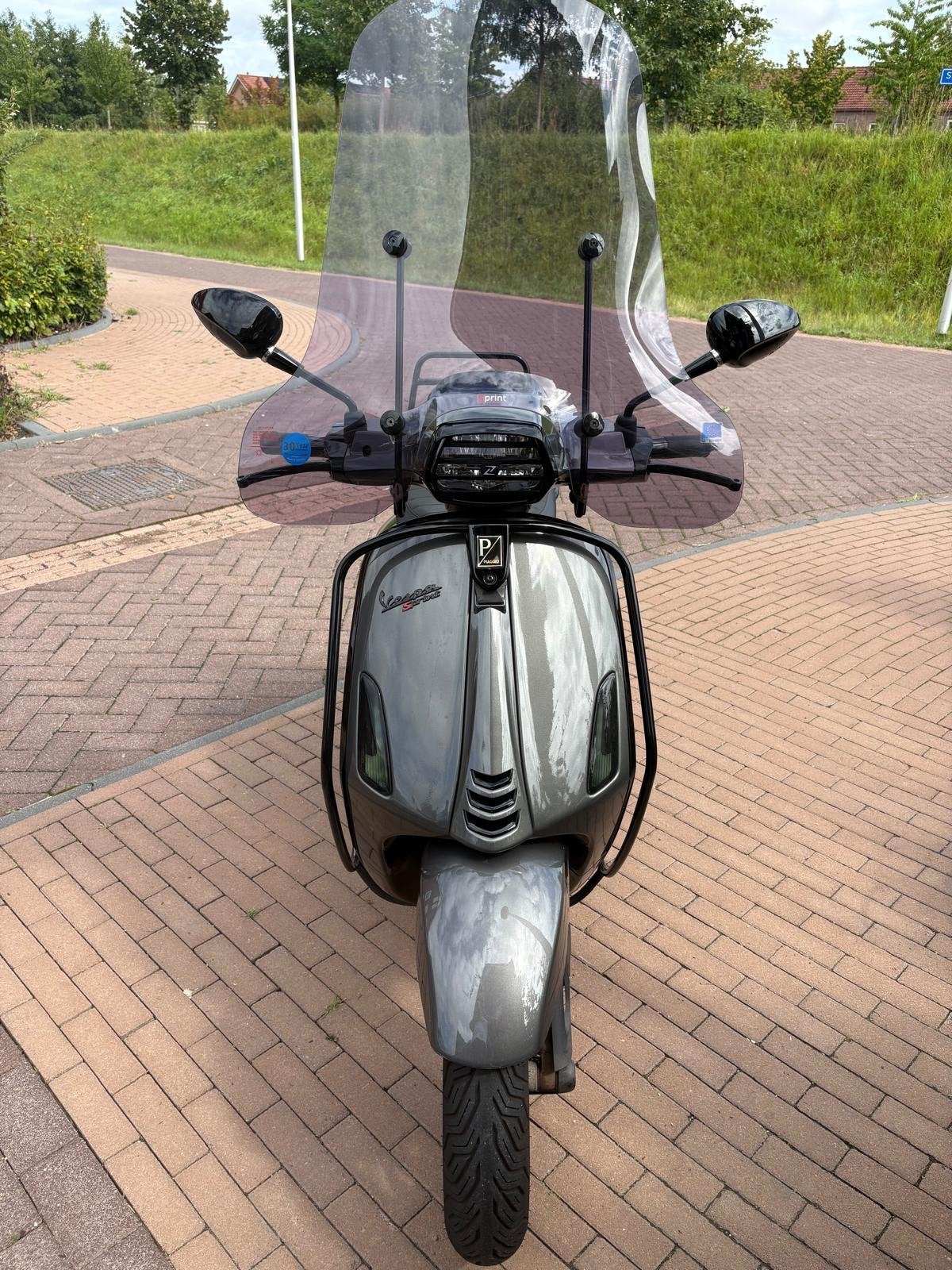 Vespa Sprint 2020 - Zo goed als nieuw, Fietsen en Brommers, Scooters | Vespa, Ophalen, Overige modellen, Maximaal 45 km/u, Zo goed als nieuw