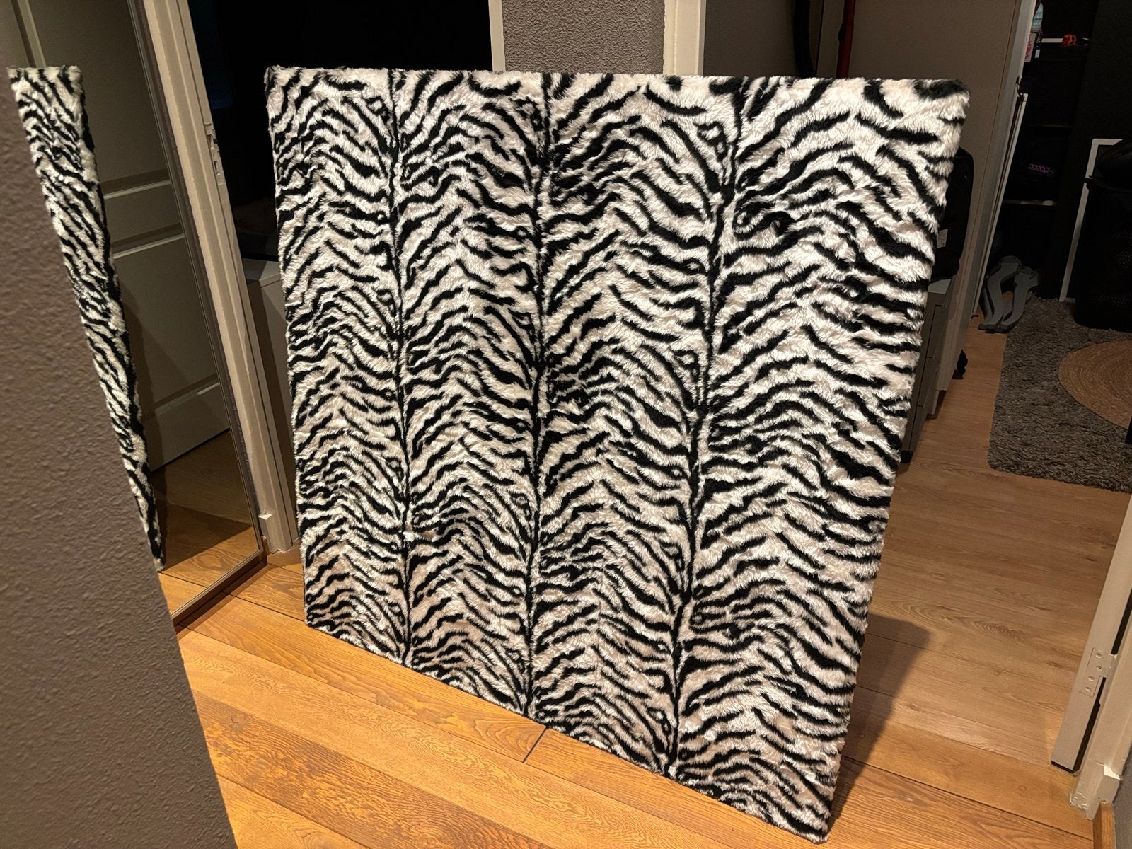 Zwart-wit zebraprint vierkant wandpaneel 121 x 121 cm, Ophalen, Gebruikt, Wanddecoratie
