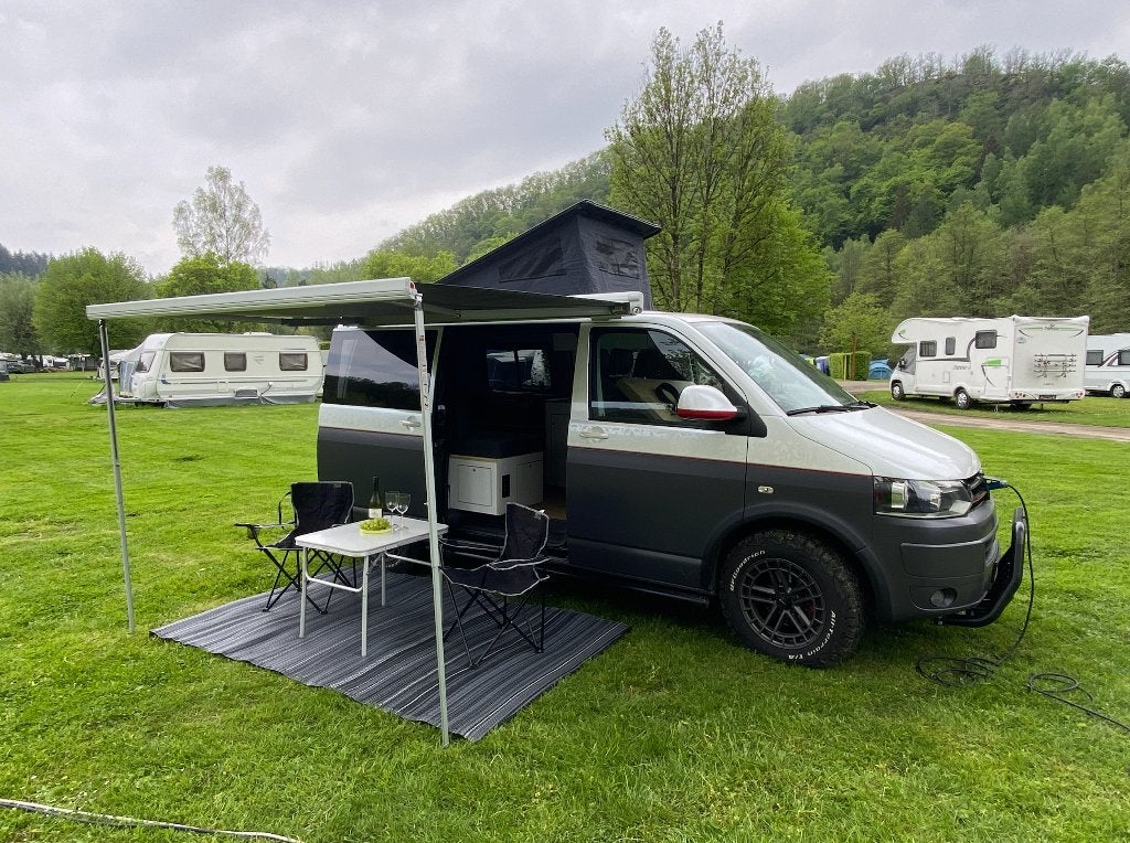 Stoere Off-Grid VW Transporter Camper T5.1 / 2015 / 88.385km, Buscamper of Camperbus, Volkswagen, Tot en met 2, Bedrijf