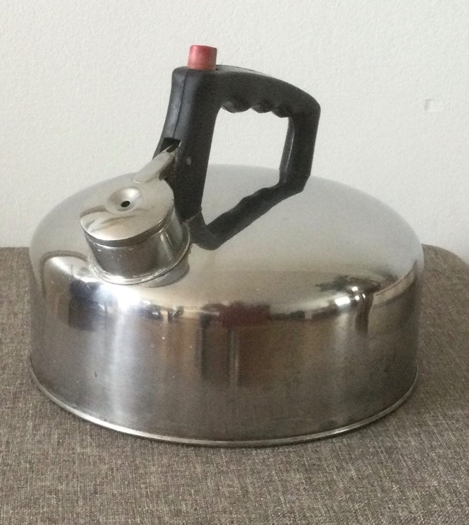 Fluitketel inhoud 1,5 liter. Hij is gebruikt maar in orde, Overige typen, Ophalen of Verzenden, Gebruikt, Metaal