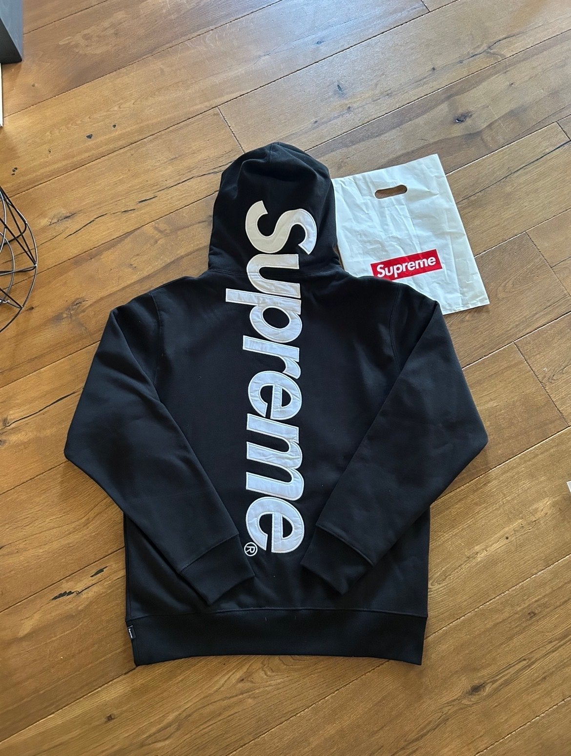 Supreme Hoodie Zwart Maat M, Verzenden, Nieuw, Maat 48/50 (M), Zwart