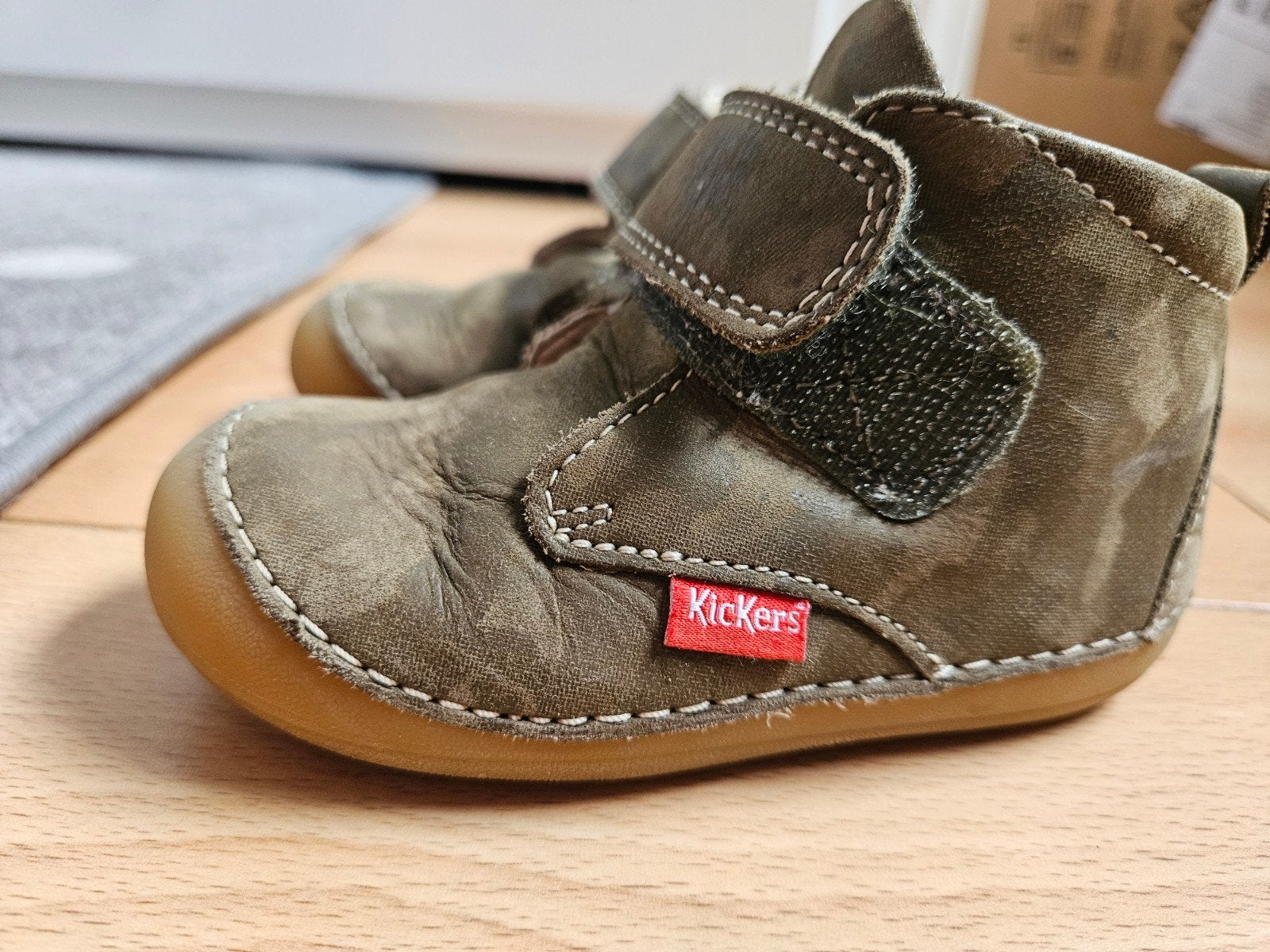 Kickers babyschoenen maat 22 - Groen, Ophalen, Gebruikt, Kickers, Jongen of Meisje