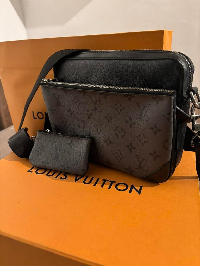 Louis Vuitton Trio Messengerbag, Sieraden, Tassen en Uiterlijk, Tassen | Schoudertassen, Overige merken, Zwart, Ophalen of Verzenden