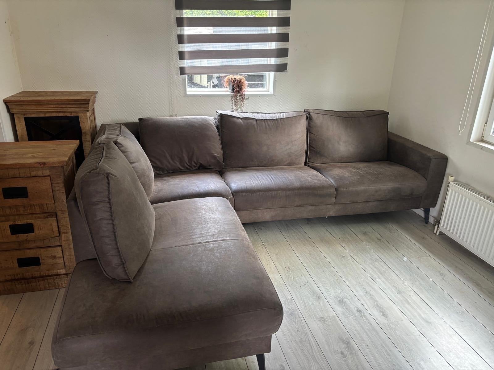 Comfortabele hoekbank, 210x270 cm, 100% functioneel, Ophalen, Gebruikt, Stof