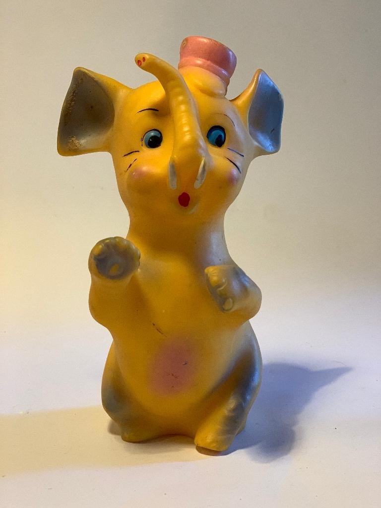 Vintage Rubbertoys olifant olifantje piepbeestje piepfiguur, Ophalen of Verzenden, Gebruikt