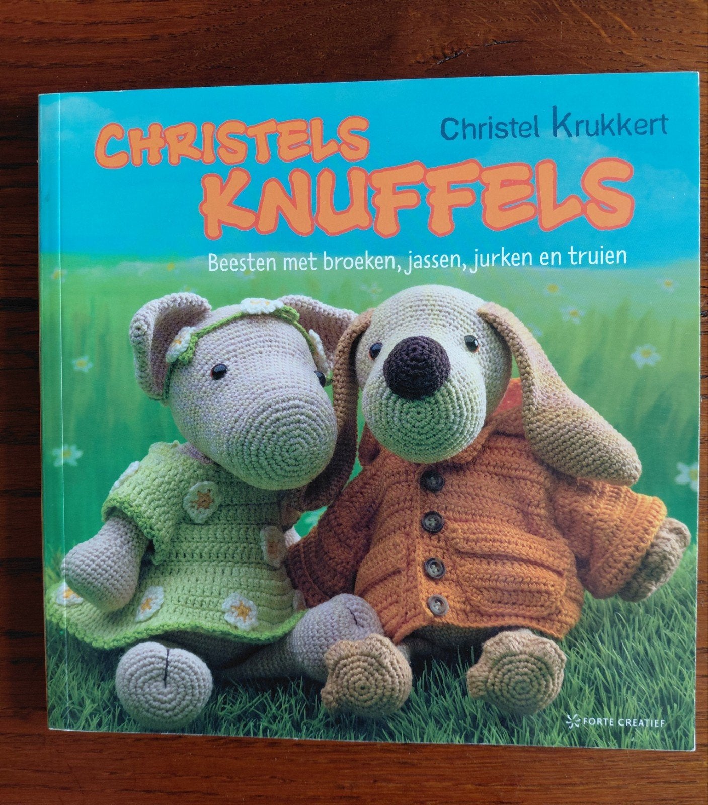 Christel Krukkert - Christels knuffels, Breien en Haken, Ophalen of Verzenden, Zo goed als nieuw, Christel Krukkert