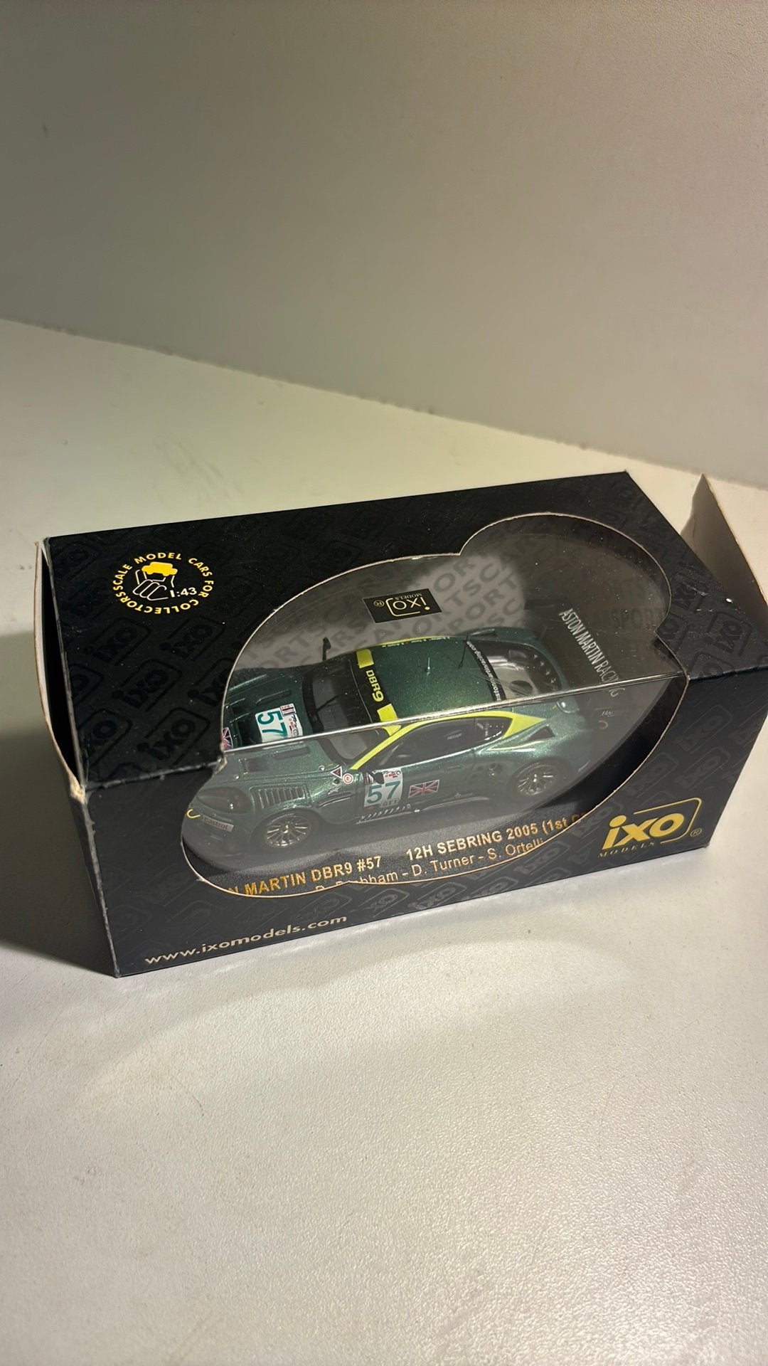 Aston martin dbr9 #57 12h serbring 2005 ixo 1.43, Overige merken, Auto, Ophalen of Verzenden, A