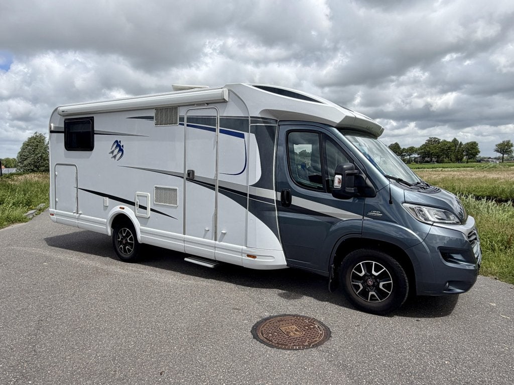 Knaus 700 MEG LENGTE BEDDEN, Fiat, 7 tot 8 meter, L-zit, Knaus