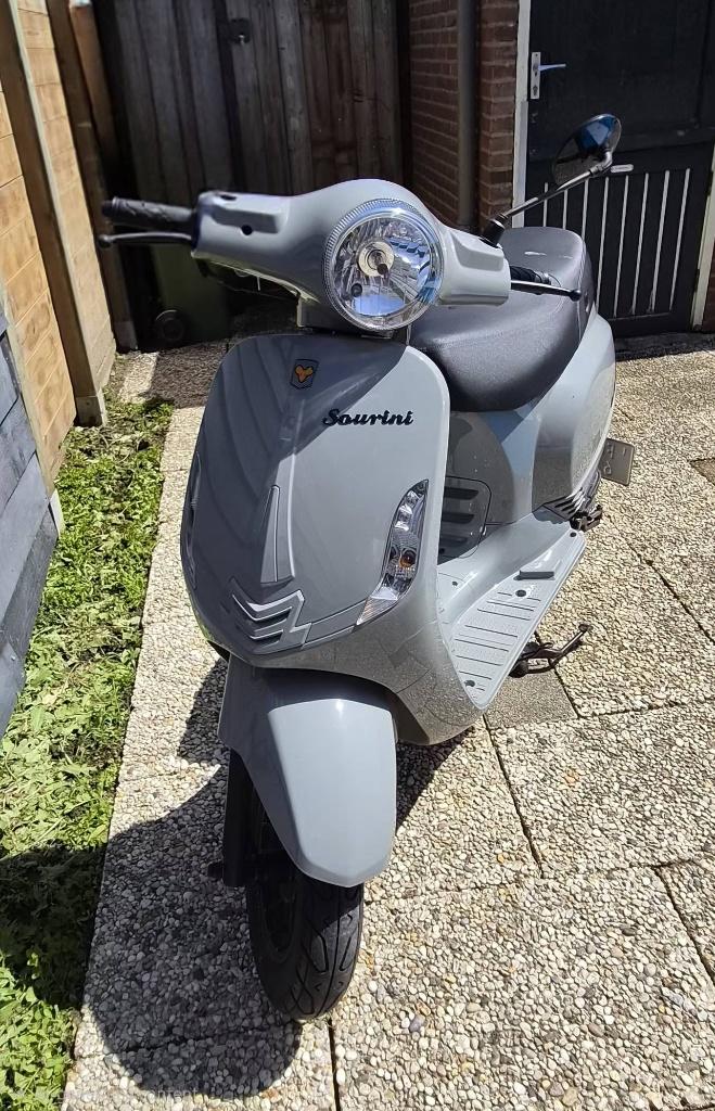 Scooter La Souris, Maximaal 45 km/u, Zo goed als nieuw, Benzine, Ophalen