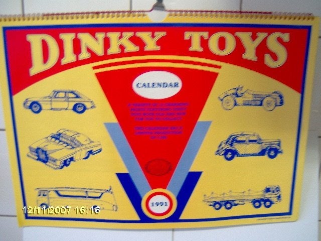 Dinky Toys Calendar Kalender 1991 met veel foto's modelauto., Ophalen of Verzenden, Zo goed als nieuw, Overige typen, Overige merken