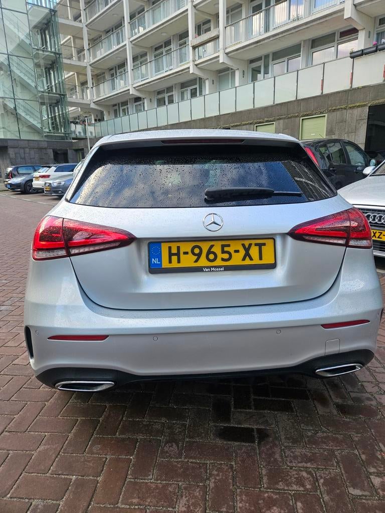 Mercedes-Benz A-Klasse A 180 d 116pk 7G-DCT 2020 Grijs, 1345 kg, 4 cilinders, Leder en Stof, Origineel Nederlands