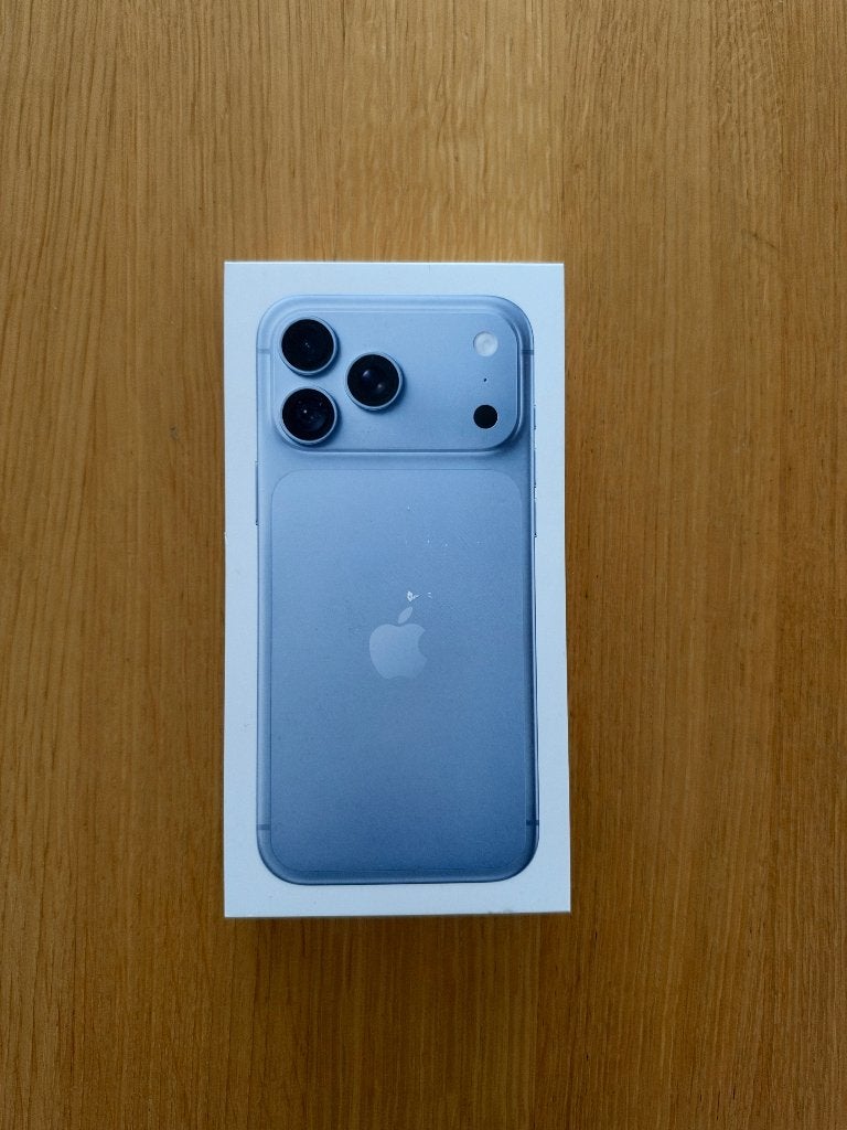 Apple iPhone 18 Pro Max 256GB Glacier, Zwart en Bordeauxrood, Ophalen of Verzenden, Nieuw, Zwart, 256 GB