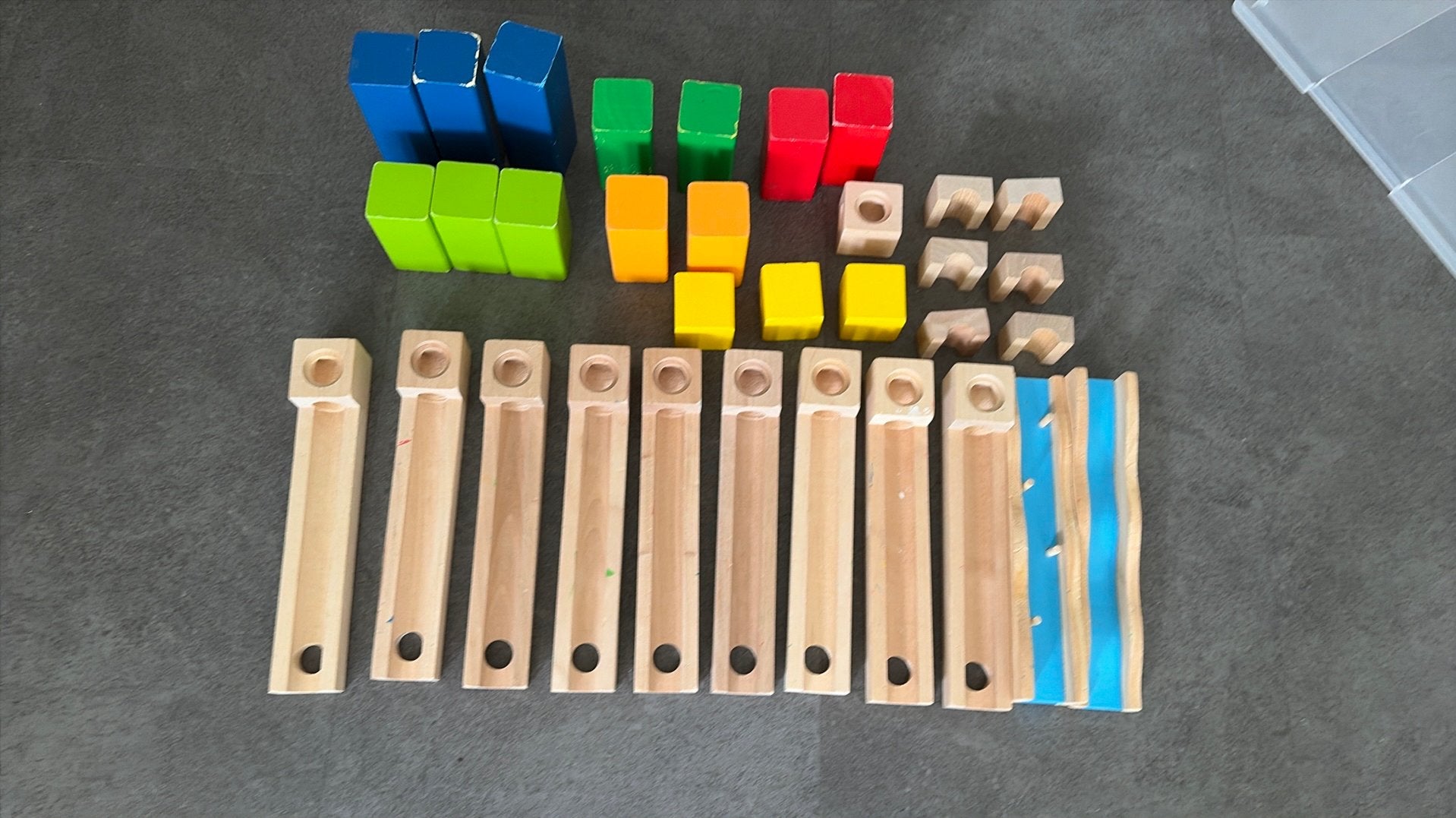 Knikkerbaan van hout, Ophalen of Verzenden, Gebruikt