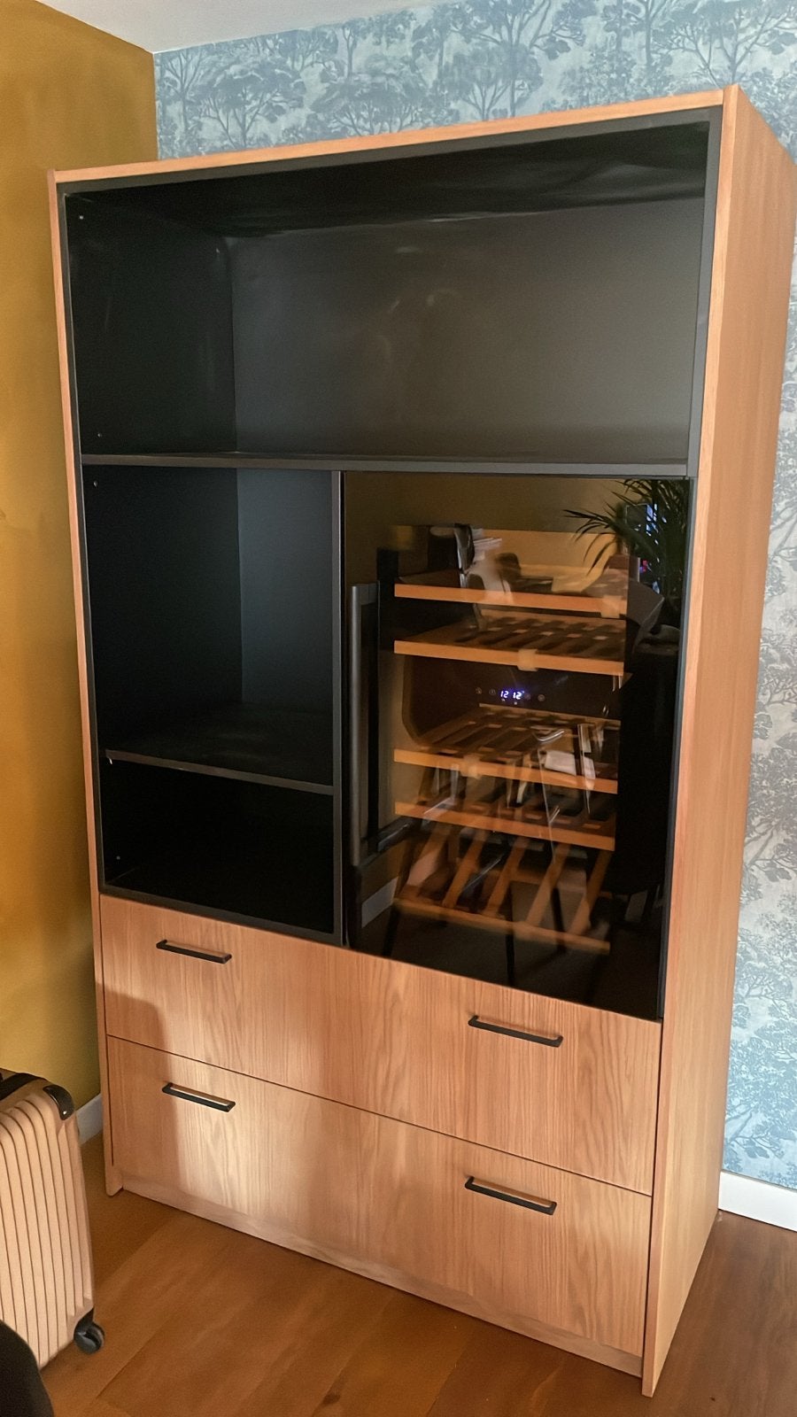Eikenfineer kast (met mogelijkheid tot inbouw klimaatkast), Huis en Inrichting, Kasten | Boekenkasten, Ophalen, Gebruikt, 100 tot 150 cm