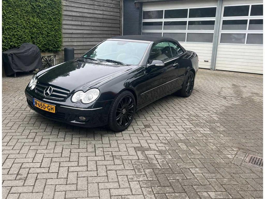 Mercedes-Benz - 2008 - CLK-klasse Cabrio - 280 Elegance - Pe, Auto's, Automaat, Gebruikt, Cabriolet, 4 stoelen