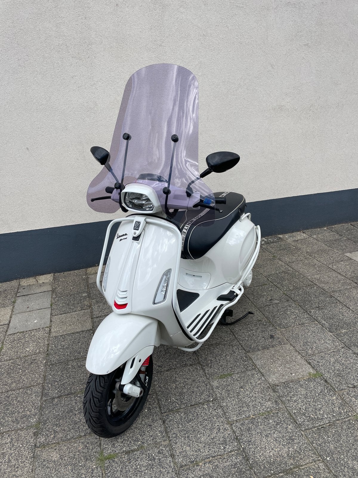 Vespa Sprint 45 km/u - Wit met Off-White custom, smokescherm, Ophalen, Gebruikt, Overige modellen, Maximaal 45 km/u