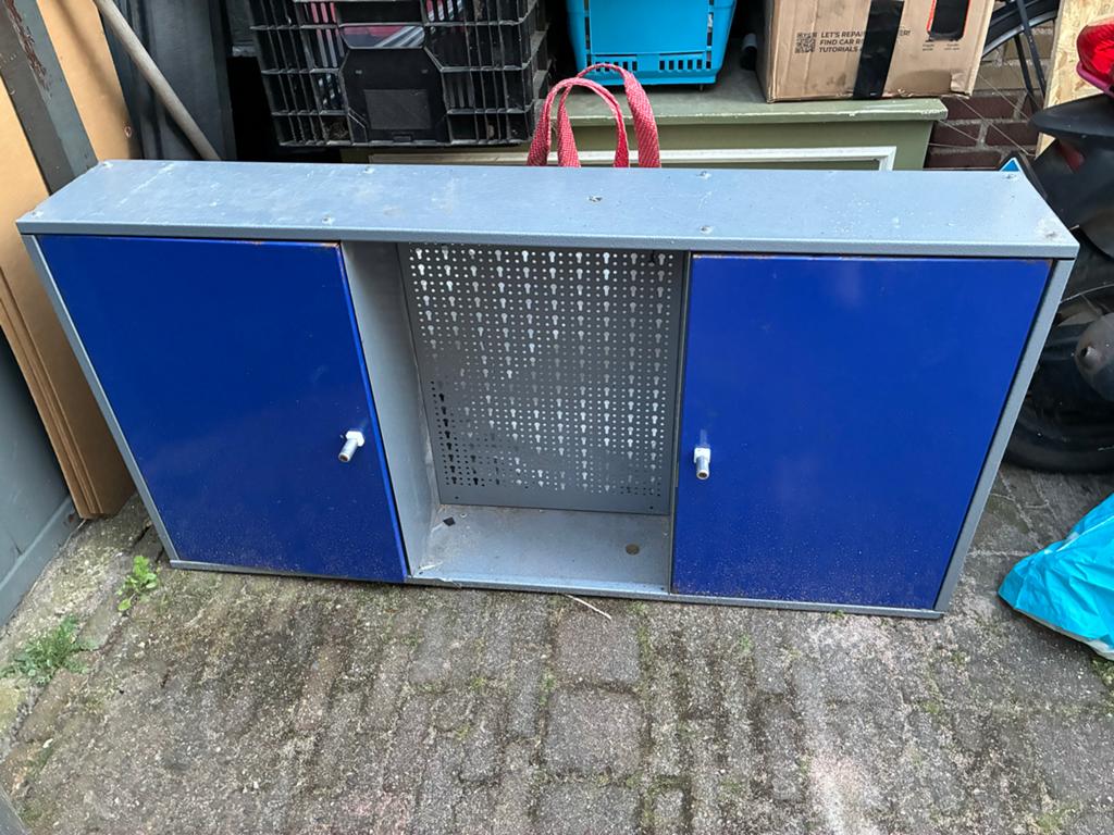 Metalen geteedschapskastje met blauwe deuren, Huis en Inrichting, Kasten | Overige, Ophalen of Verzenden, Gebruikt