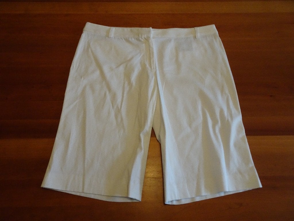 BURBERRY witte bermuda, Kleding | Dames, Kort, Verzenden, Wit, Maat 42/44 (L)