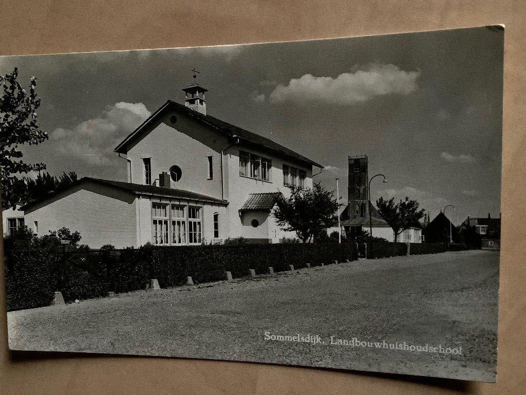 Sommelsdijk, Landbouwhuishoudschool, Ophalen of Verzenden, 1940 tot 1960, Zeeland