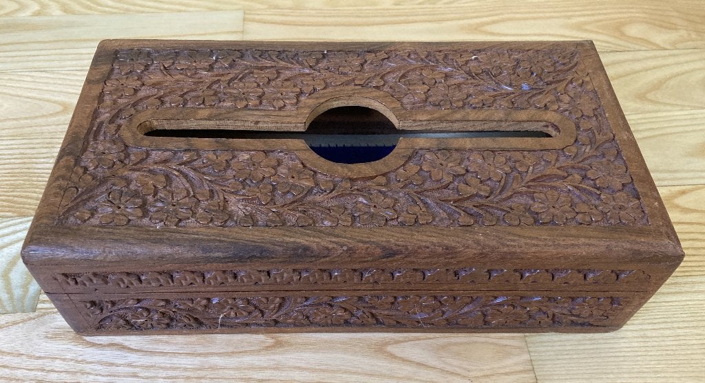 Speelkaartenkistje Sigarenkistje handgesneden hout Indonesië, Overige onderwerpen, Houtsnijwerk, Ophalen of Verzenden, Handgemaakt