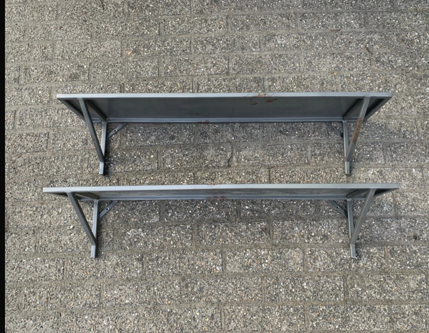 2 metalen wandplateaus wandplank rek, Ophalen of Verzenden, Gebruikt