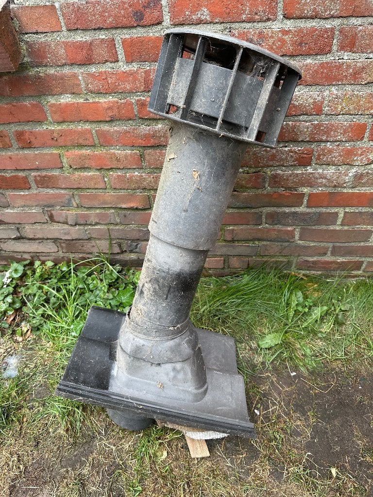 Complete dak doorvoer  (3 stuks), Ophalen, Gebruikt, Steen of Klei, Zwart