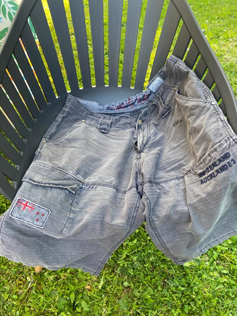 New Zeeland Auckland cargo short - Maat M, Ophalen of Verzenden, Gedragen, Maat 48/50 (M), Grijs