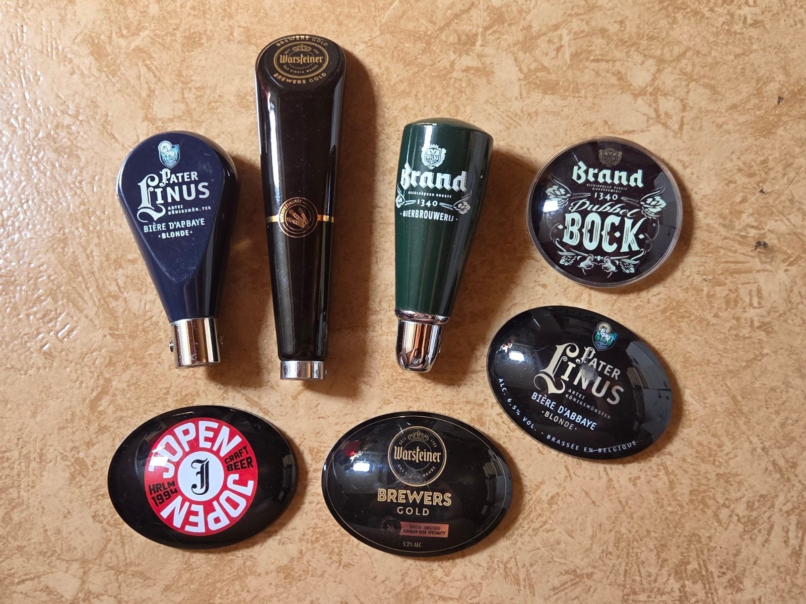 Biermerk Collectie: 3x tapknop en 4x taplens, Verzamelen, Biermerken, Verzenden, Gebruikt, Overige typen, Brand