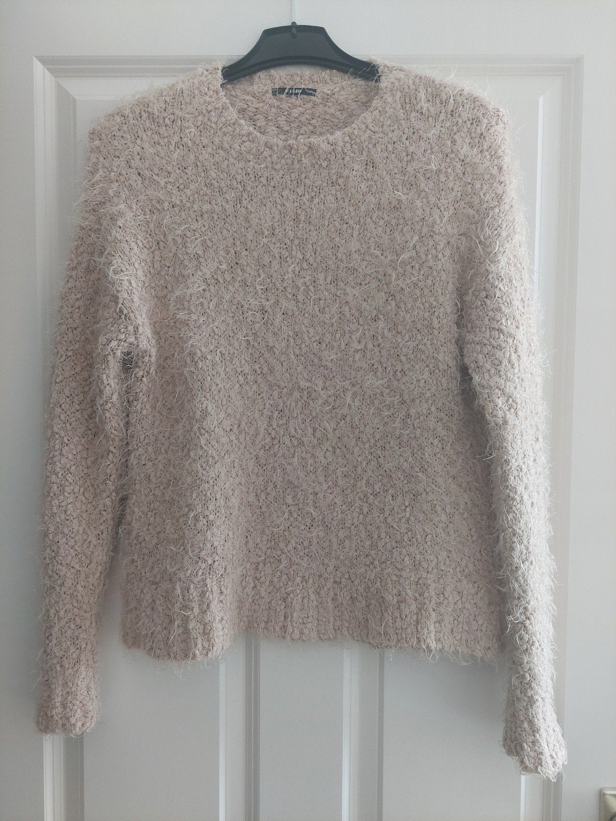 beige harige trui, mt M, Ophalen of Verzenden, Zo goed als nieuw, Maat 38/40 (M), Beige