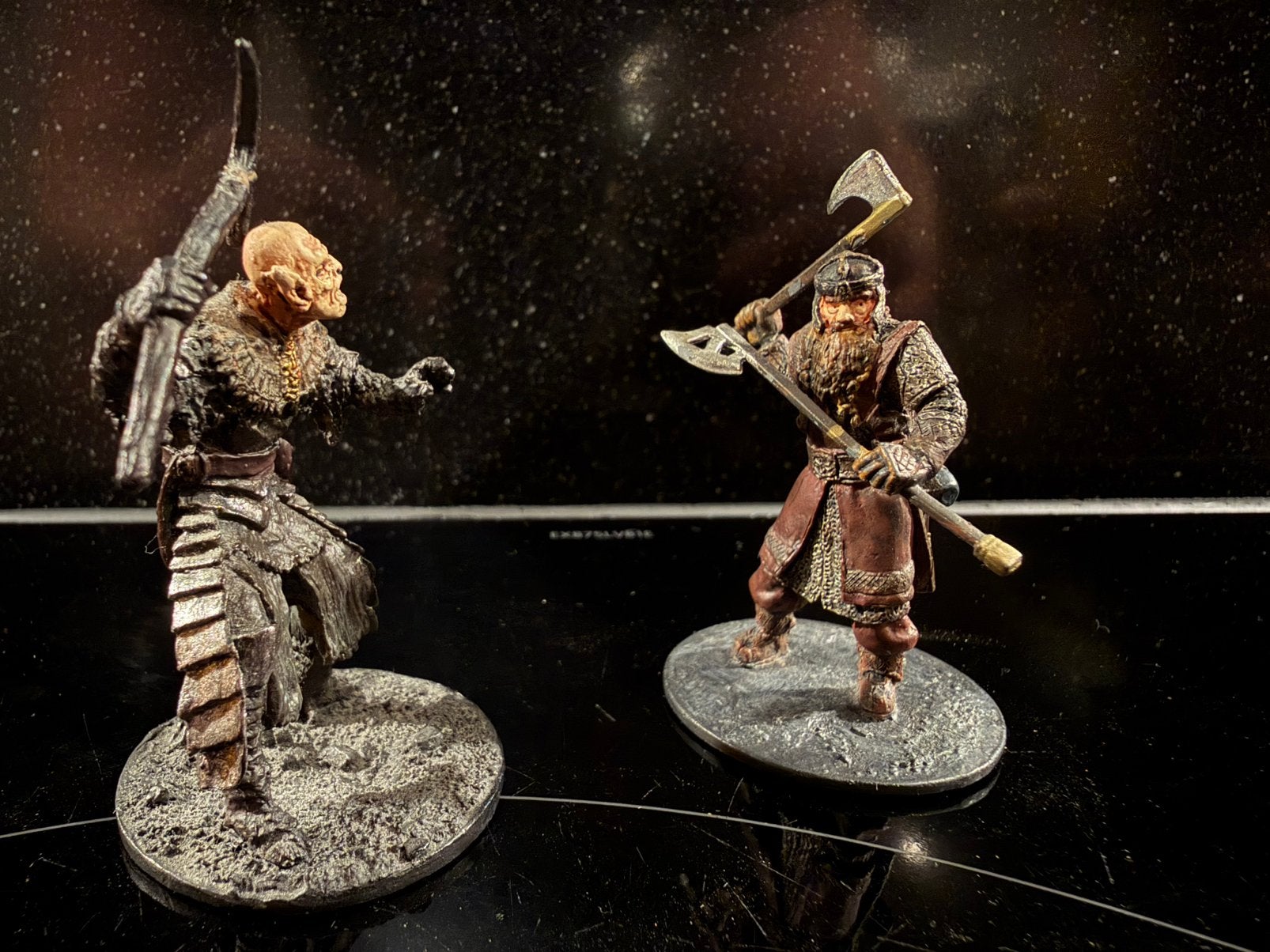 NLP Lord of the rings: Gimli met orc, Verzamelen, Ophalen of Verzenden, Zo goed als nieuw, Beeldje of Buste