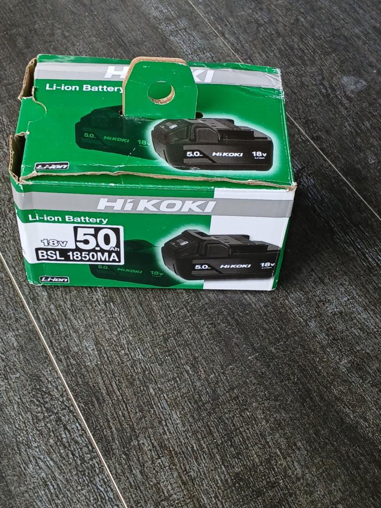 Accu hikoki nieuw in de doos, Doe-het-zelf en Verbouw, Gereedschap | Boormachines, Ophalen of Verzenden