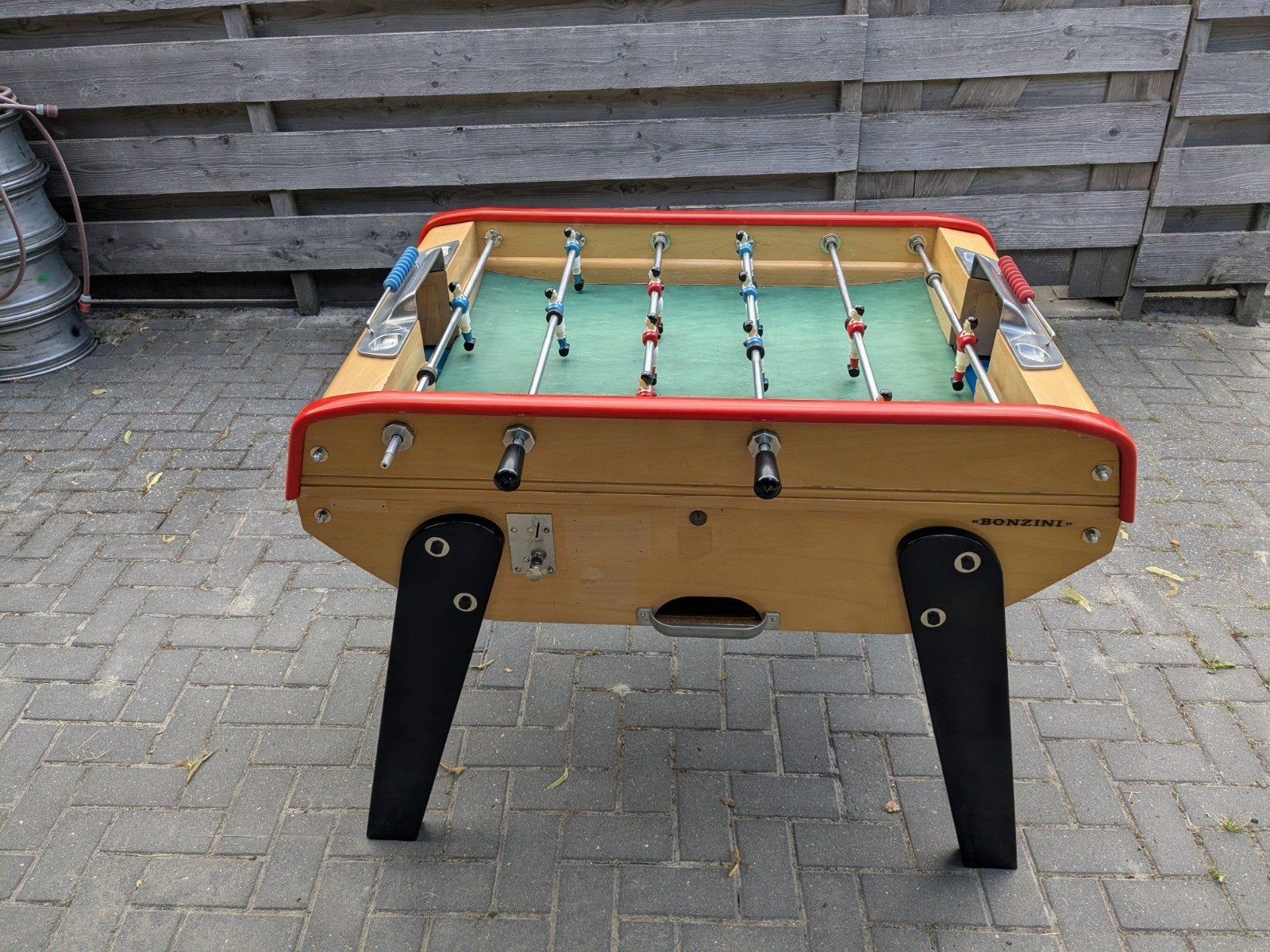 Bonzini 3 barres babyfoot / tafelvoetbal / voetbaltafel, Ophalen, Gebruikt