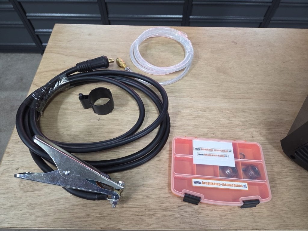 Weldkar MIG 2560 Dubbel pulse 250a Synergic - 400 Volt, Doe-het-zelf en Verbouw, Gereedschap | Lasapparaten, Ophalen of Verzenden