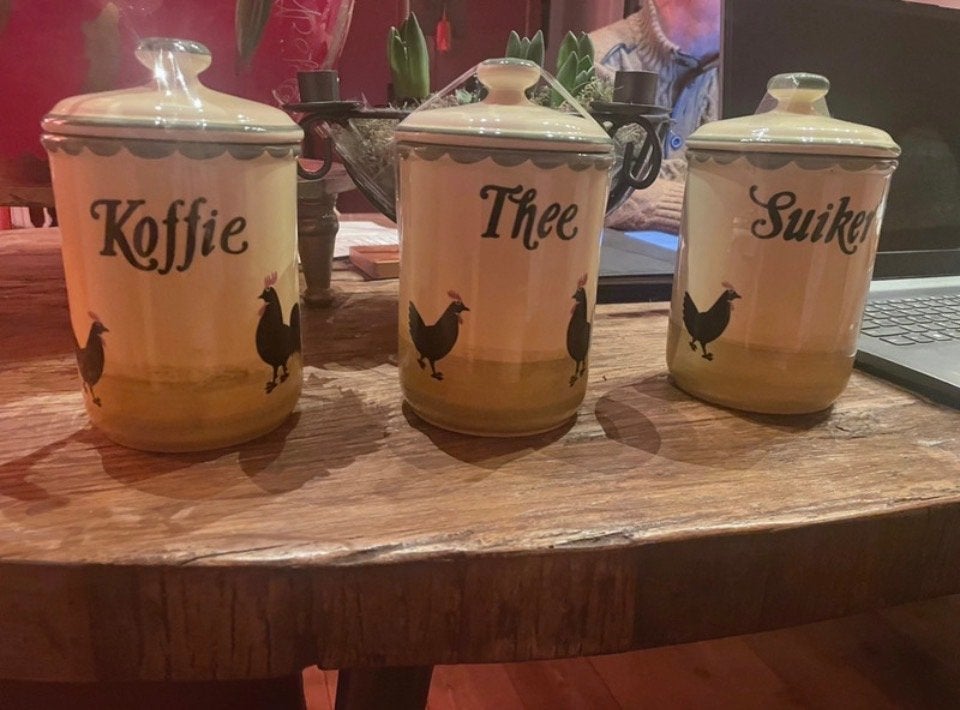 Zeller kip haan : Koffie, Thee, Suiker met haan, Huis en Inrichting, Gebruikt, Geel, Ophalen of Verzenden, Voorraadpot