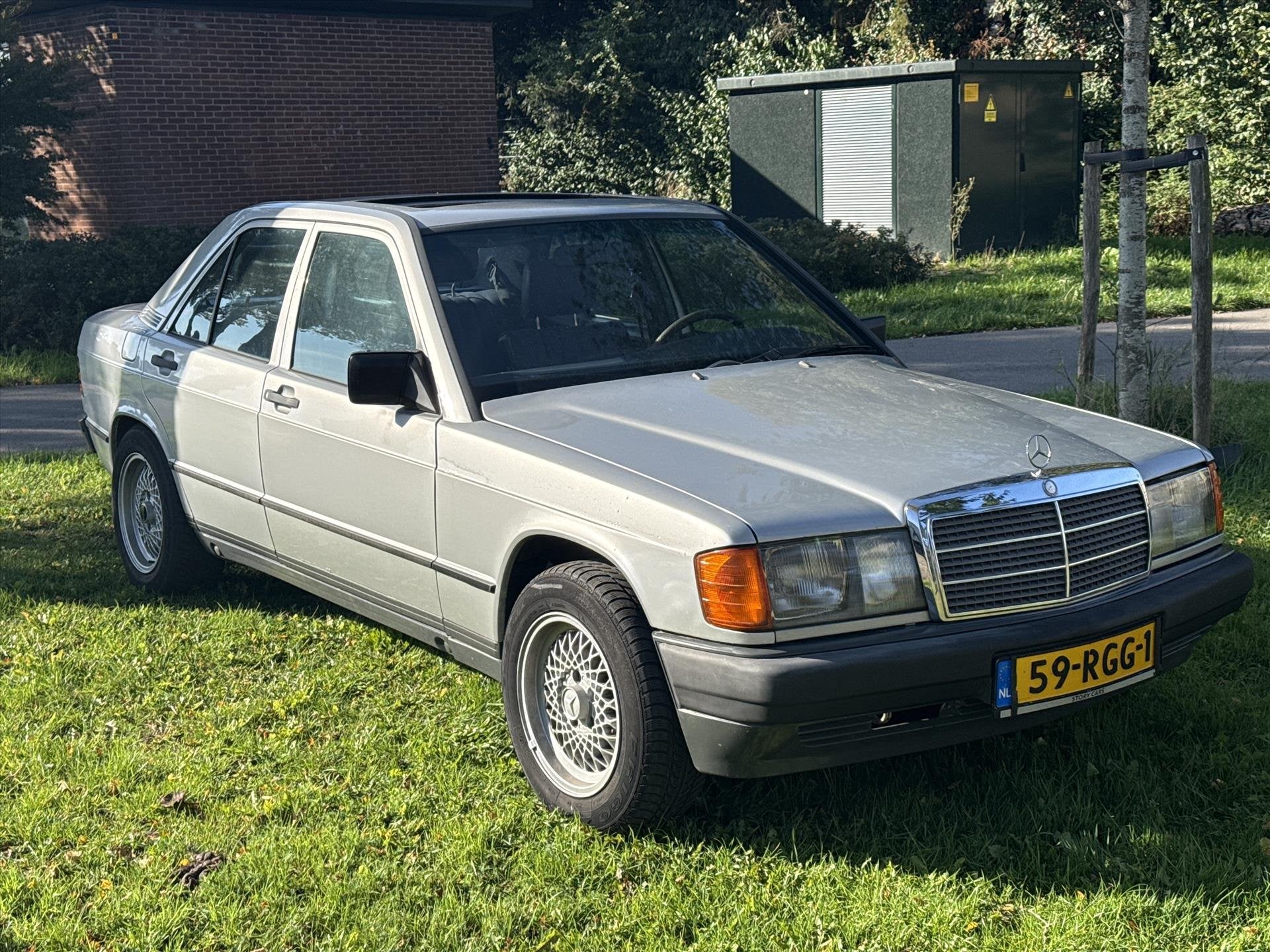 Mercedes 190-Serie 2.0 automaat Met LPG onderbouw, Auto's, Automaat, Dealer onderhouden, Stof, Gebruikt