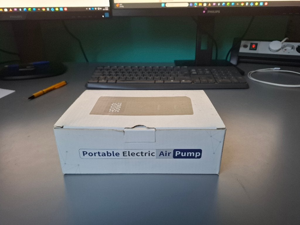Draagbare elektrische luchtpomp, Ophalen of Verzenden, Drukmeter, Zo goed als nieuw