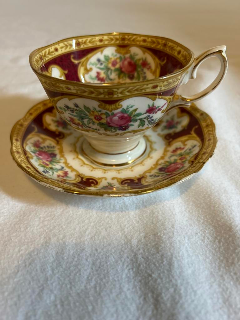 Royal Albert Lady Hamilton Theekop en Schotel, Ophalen of Verzenden