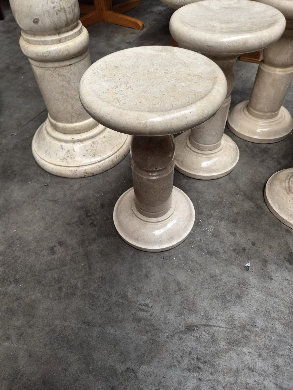 indonesië tafel marmer  met 6 krukken, Huis en Inrichting, Tafels | Eettafels, Ophalen, Overige materialen, Gebruikt, Klassiek