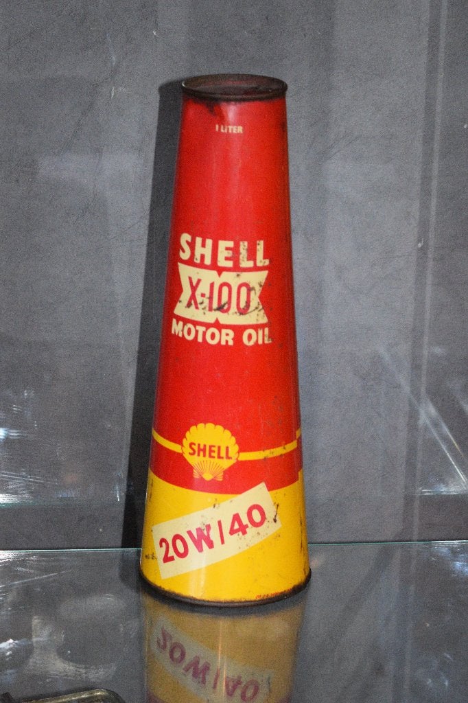 zeldzame shell conische olie blik van 1 liter 1950, Verzamelen, Merken en Reclamevoorwerpen, Ophalen of Verzenden, Gebruikt, Reclamebord