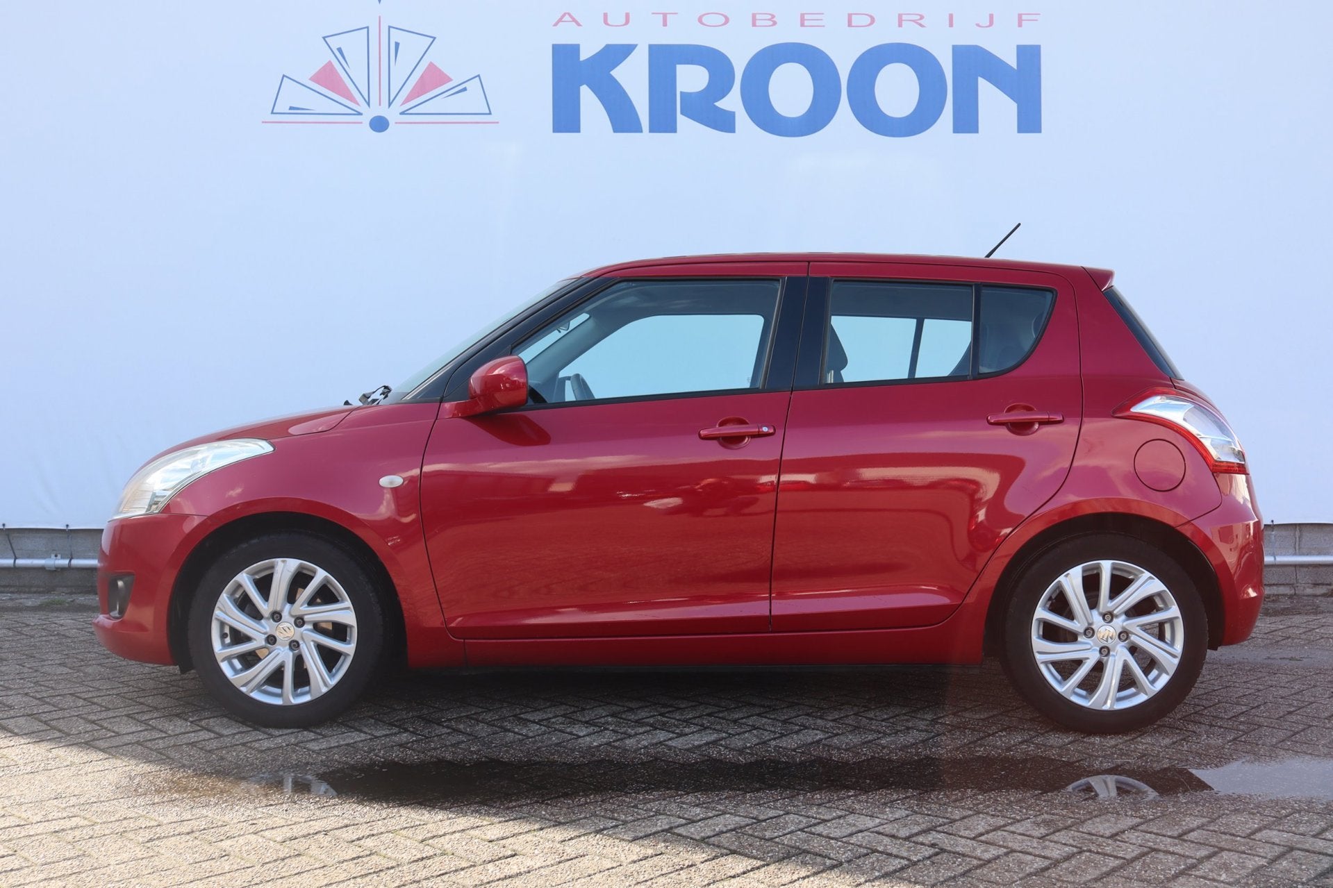 Suzuki Swift 1.2 Comfort EASSS I Airco, Auto's, Stof, Gebruikt, 4 cilinders, Stoelverwarming
