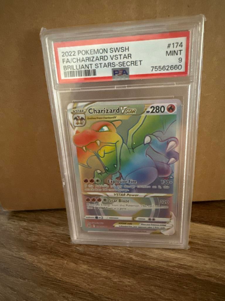 Charizard VSTAR PSA 9 Brilliant Stars Secret Rare #174, Ophalen of Verzenden, Zo goed als nieuw, Losse kaart